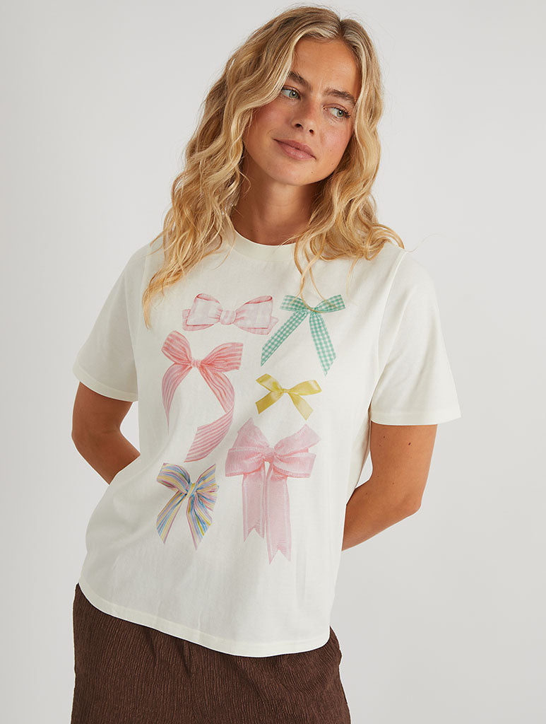 Custard Photographic Bow T-Shirt