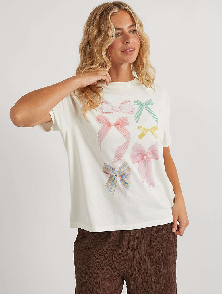 Custard Photographic Bow T-Shirt