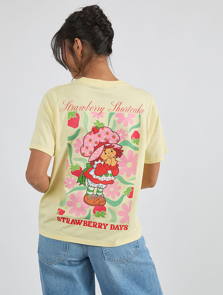 Strawberry Shortcake x Custard Strawberry Days T-Shirt